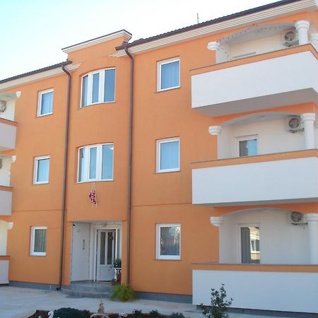 Apartments Buzleta II 파자나 외부 사진