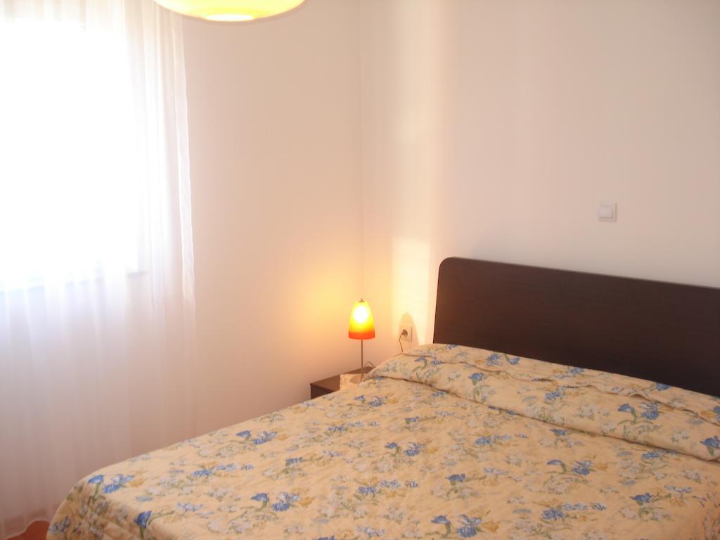 Apartments Buzleta II 파자나 객실 사진